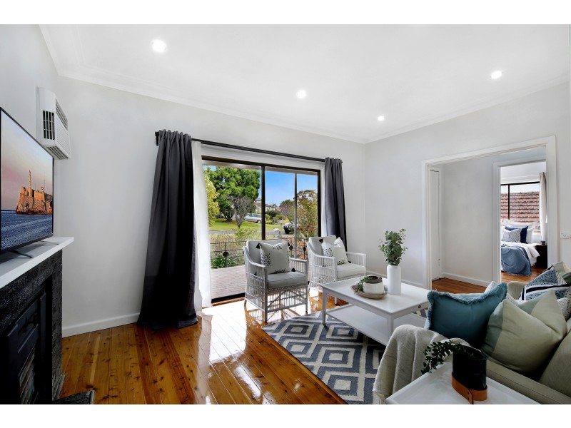 12 Ronald St, Campbelltown NSW 2560