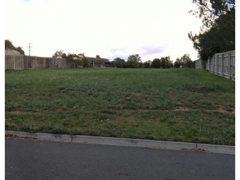 1 Cunningham Close, Bacchus Marsh VIC 3340