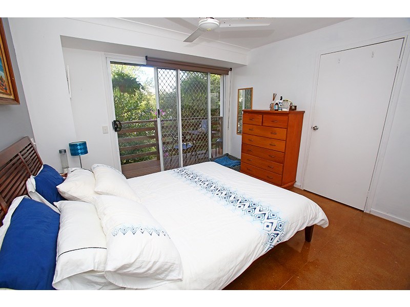 14 Ballidu Close, Elanora QLD 4221