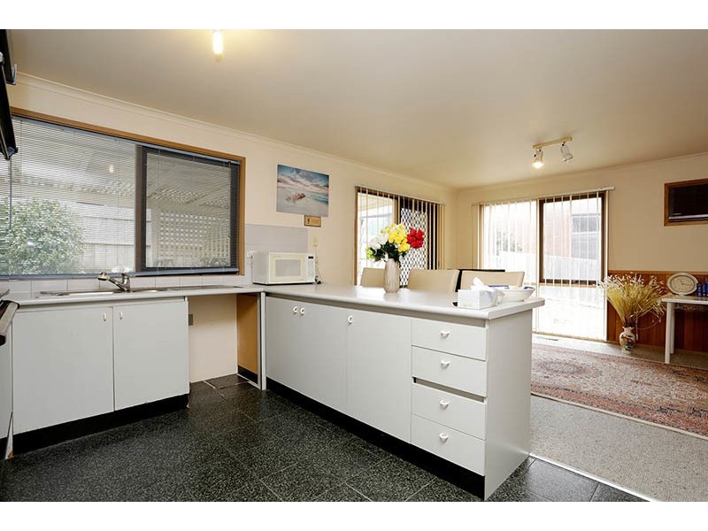 129 Grandview Road, Wheelers Hill VIC 3150