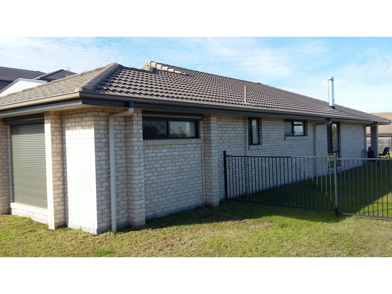 26 Arrowgrass street, Aberglasslyn NSW 2320