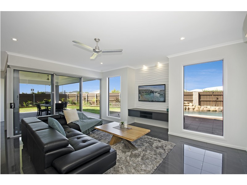 13 Addington Street, Burdell QLD 4818