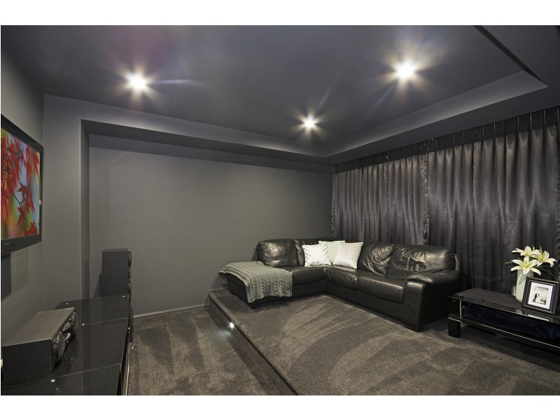 13 Addington Street, Burdell QLD 4818