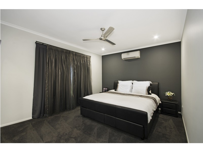 13 Addington Street, Burdell QLD 4818