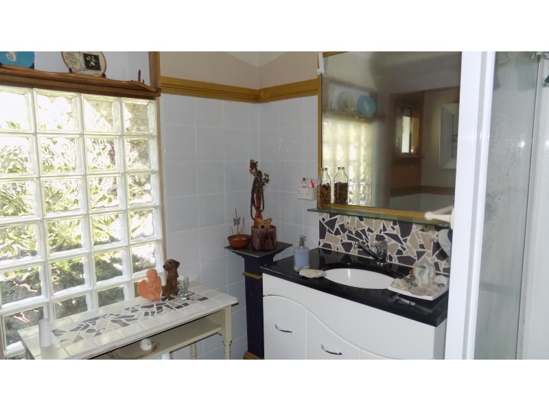 104-106  Haygarth Drive, Kooralbyn QLD 4285