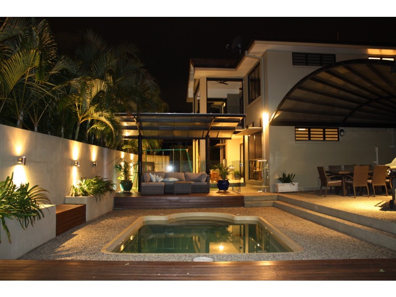 21 Unsworth St, Belmont QLD 4153