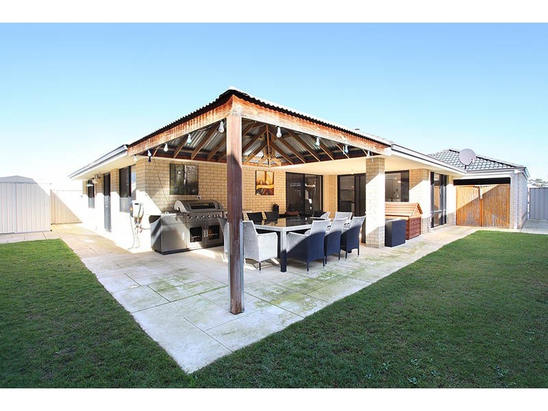 79 Marginson Drive, Landsdale WA 6065