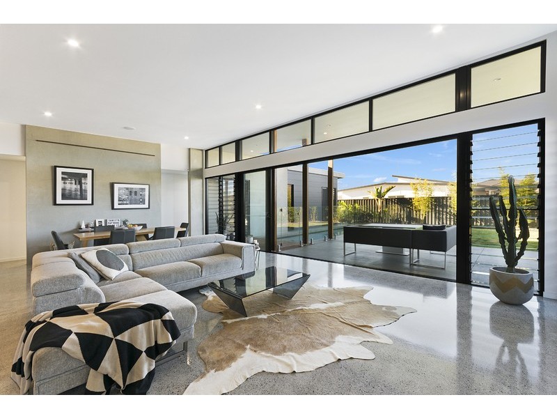 41  The Passage, Pelican Waters QLD 4551