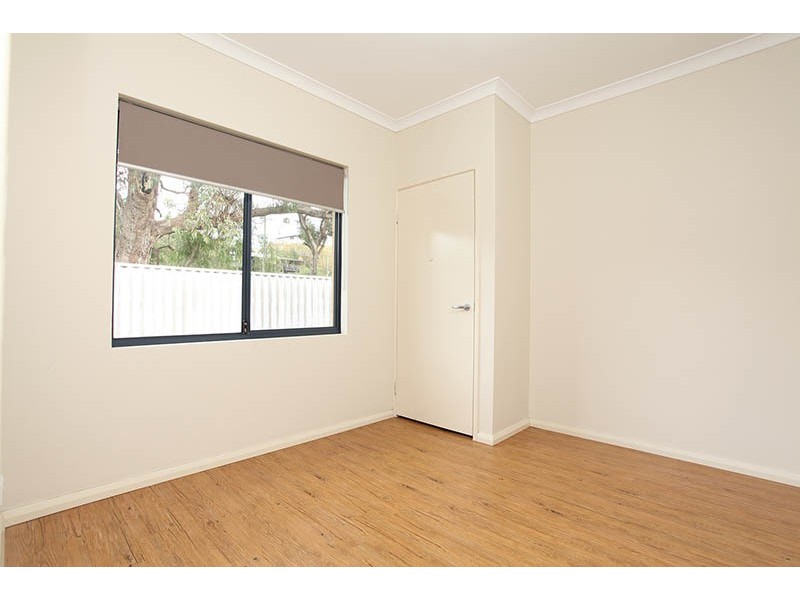 14 Partington Cres, Binningup WA 6233