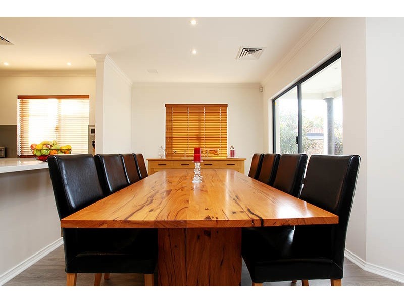 37 Conochie Crescent, Manning WA 6152