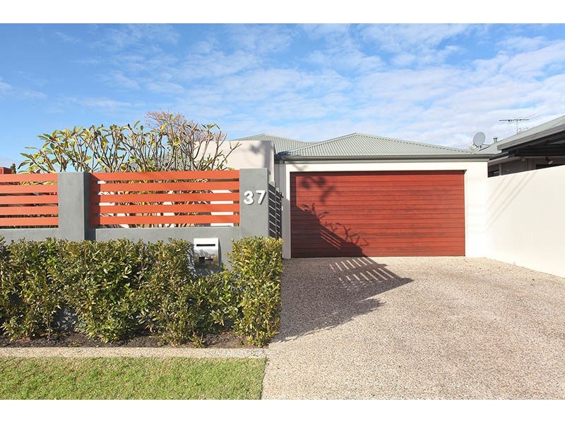 37 Conochie Crescent, Manning WA 6152