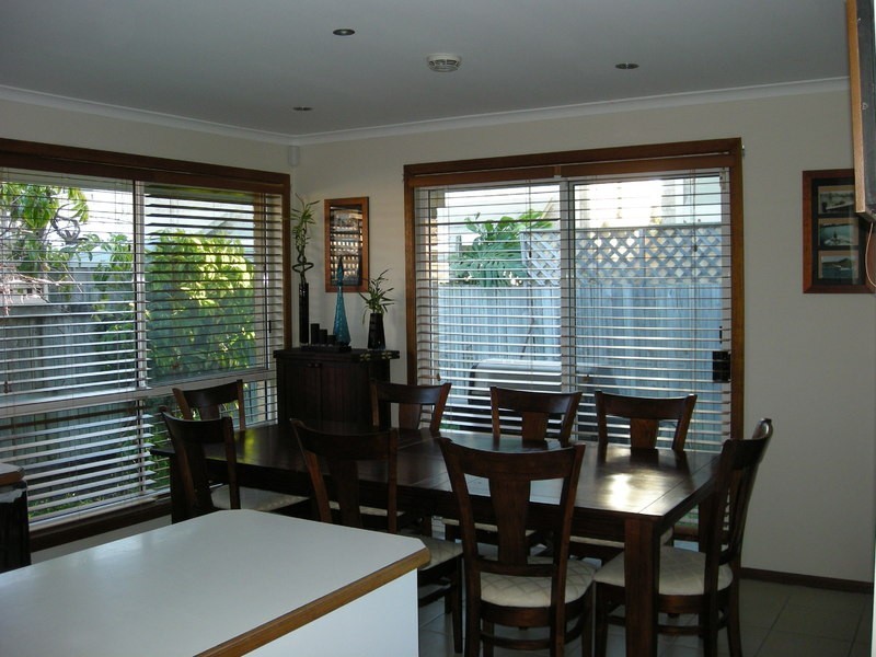 89 Southlake Drive, Varsity Lakes QLD 4227