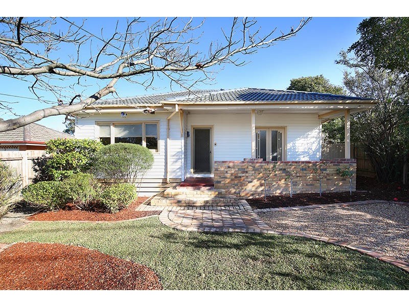 7 Leach Street, Briar Hill VIC 3088