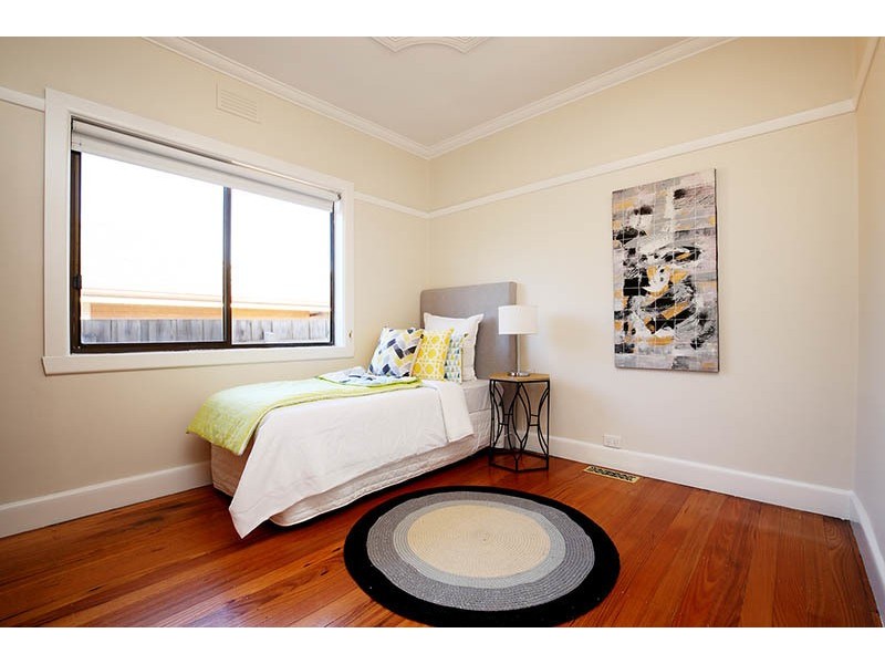 7 Leach Street, Briar Hill VIC 3088