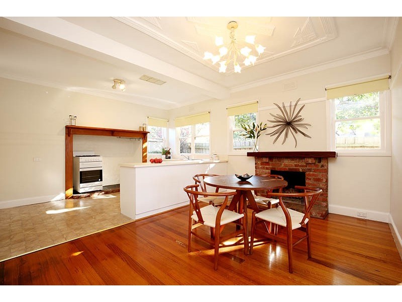 7 Leach Street, Briar Hill VIC 3088
