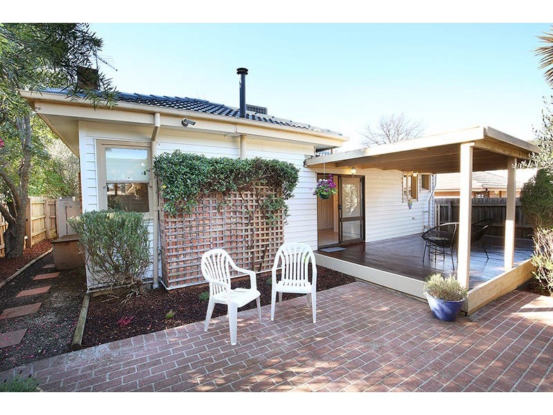 7 Leach Street, Briar Hill VIC 3088