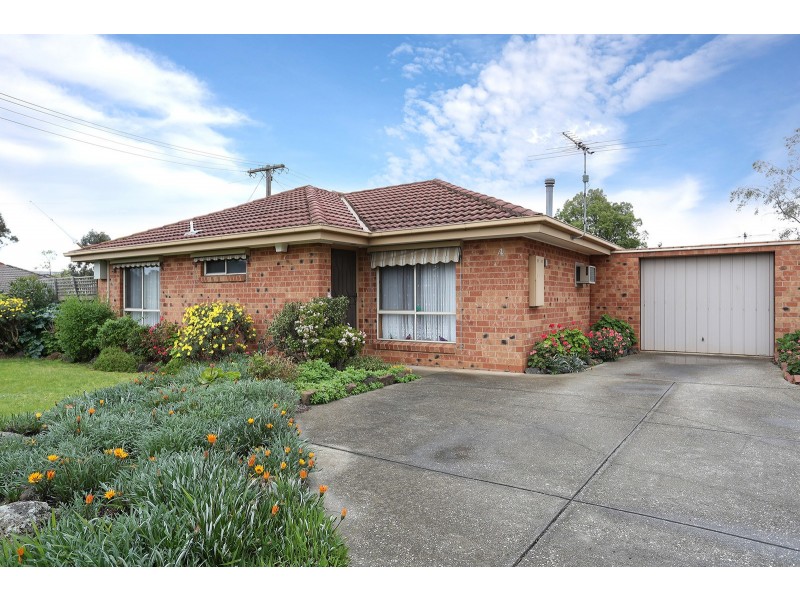 4/51  Station Road, Melton South VIC 3338