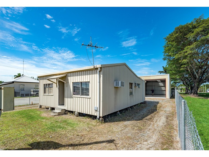 71 Morehead Street, Bungalow QLD 4870