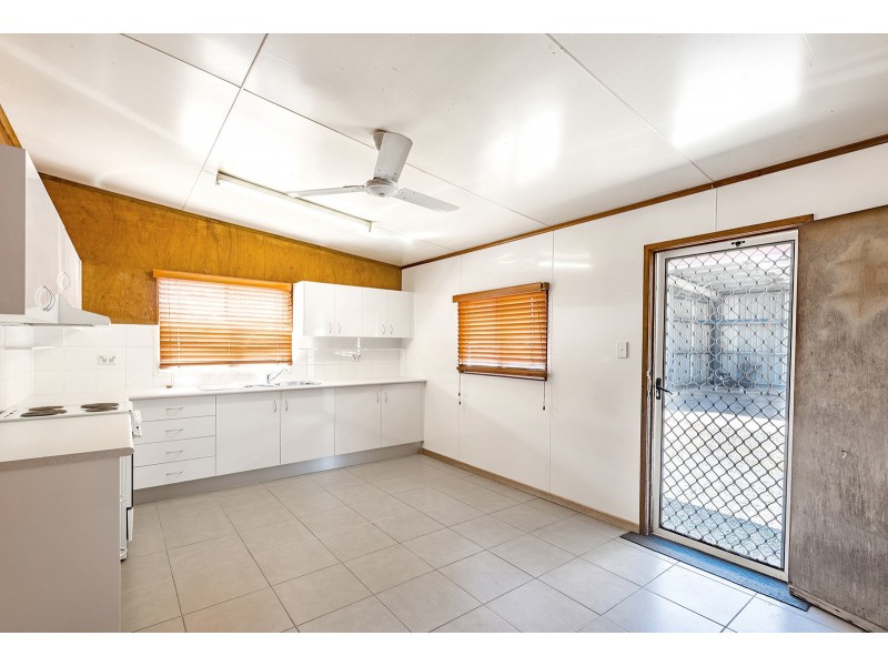 71 Morehead Street, Bungalow QLD 4870