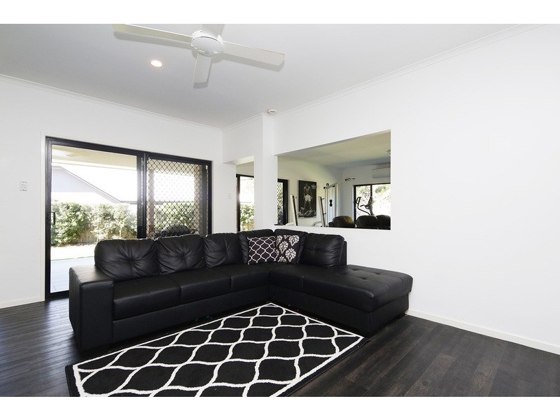 89 Oakview Circuit, Brookwater QLD 4300