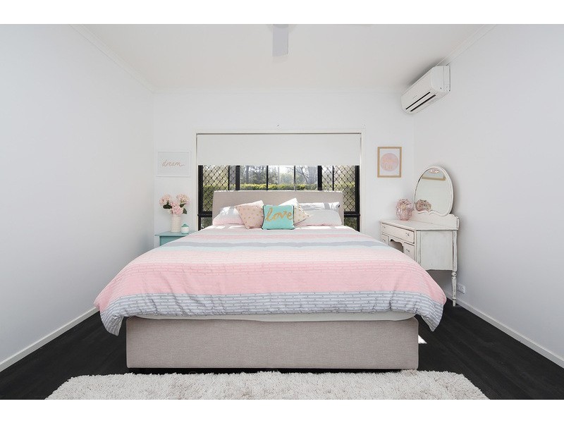 89 Oakview Circuit, Brookwater QLD 4300