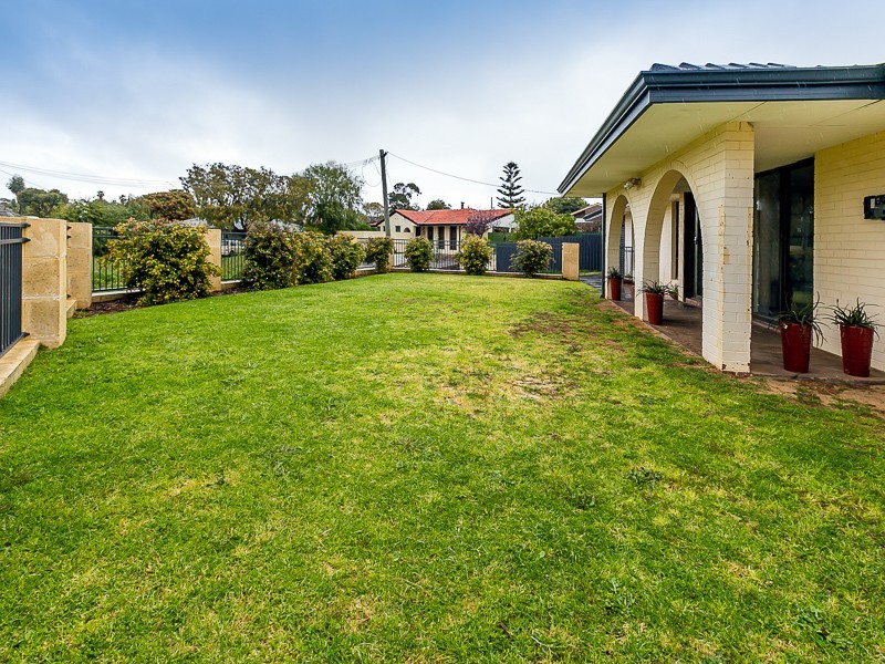 10 Beckler Court, Padbury WA 6025