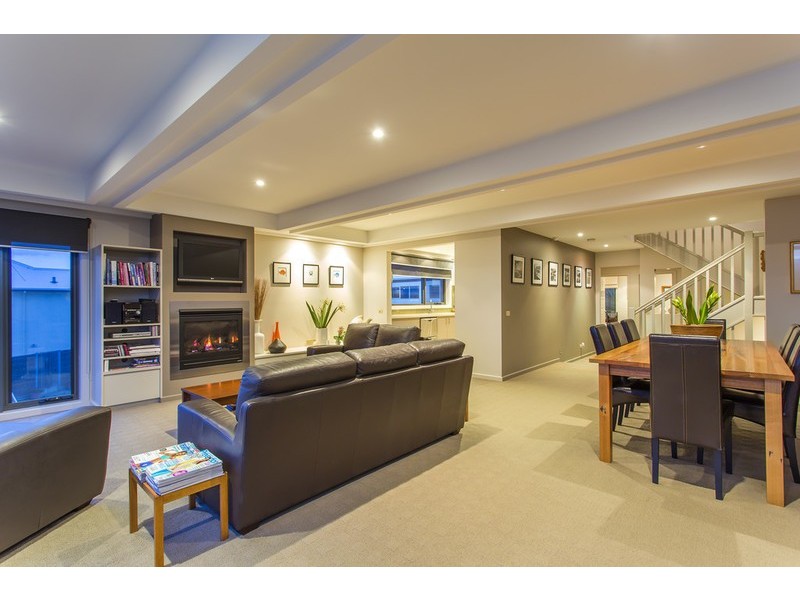 2/100 Dare Street, Ocean Grove VIC 3226