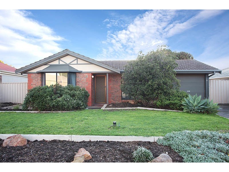 8 Gannet Place, Seaford Rise SA 5169
