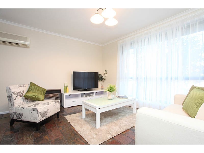 8 Gannet Place, Seaford Rise SA 5169