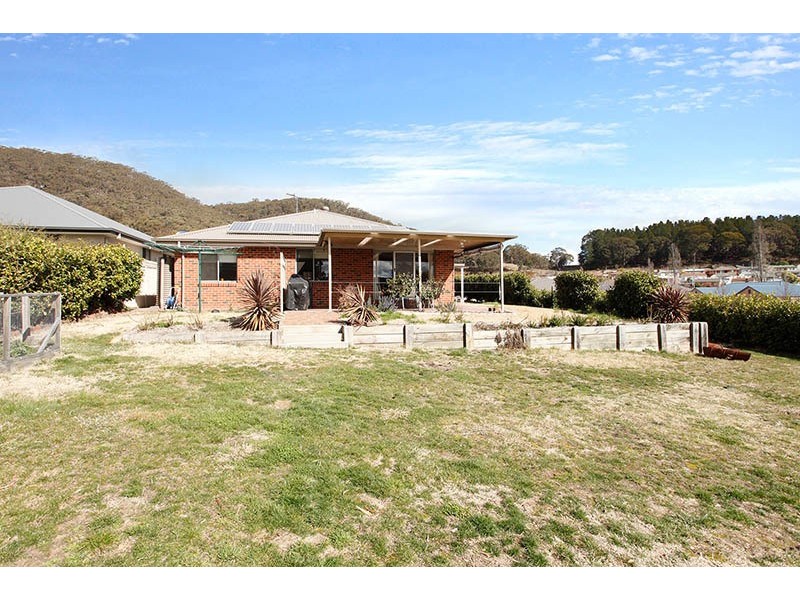 4 Munjowee Circle, Lithgow NSW 2790