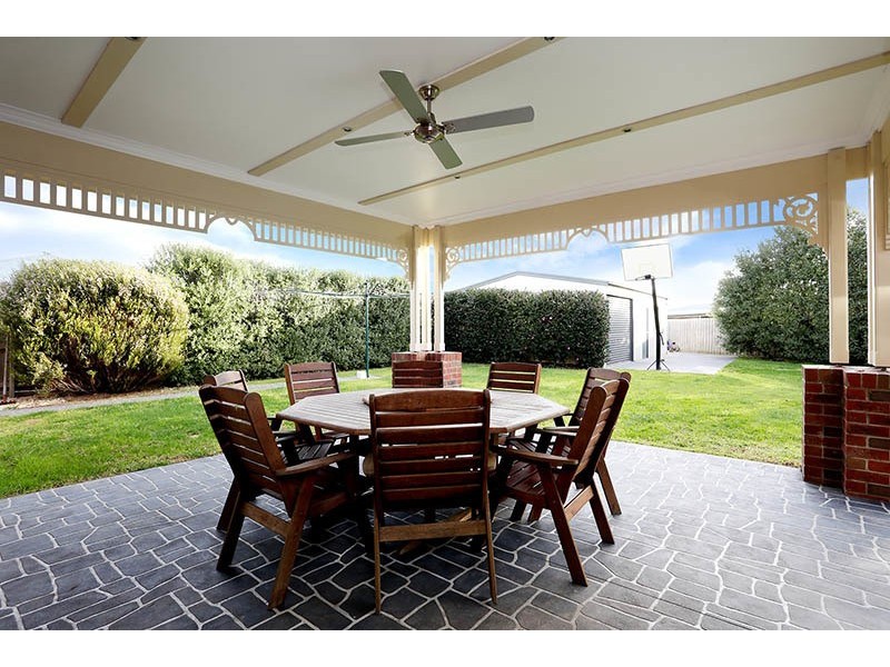 8 Wexford Place, Traralgon VIC 3844