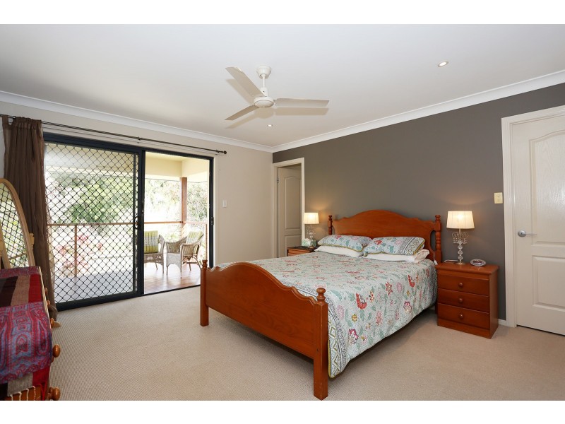 41 Spinnaker Circuit, Redland Bay QLD 4165