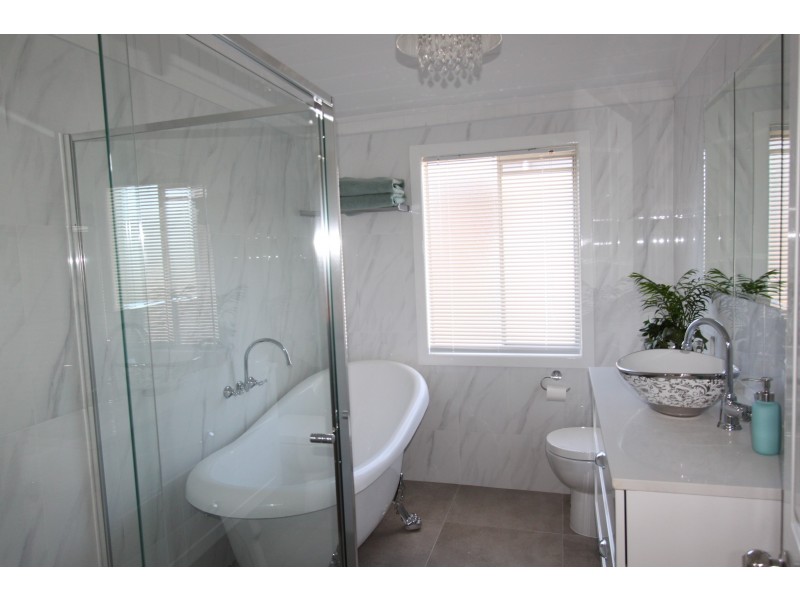 20 Riverview Road, Nerang QLD 4211