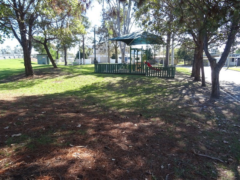 2/5 Perry Place, Biggera Waters QLD 4216