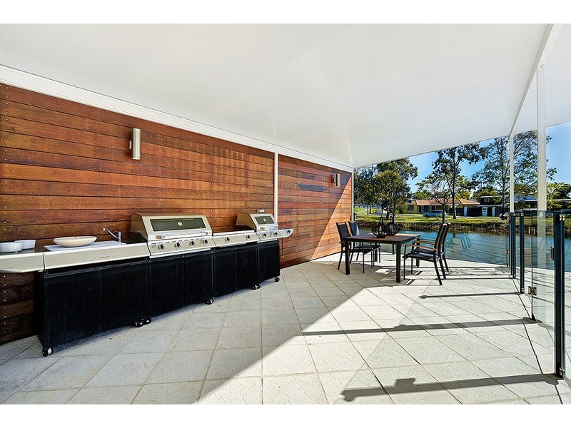 Biggera Waters QLD 4216