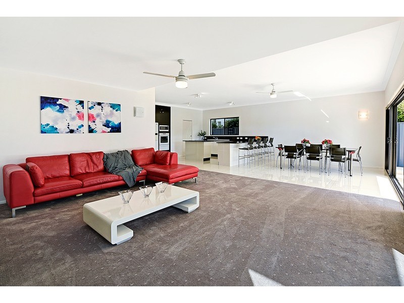 Biggera Waters QLD 4216