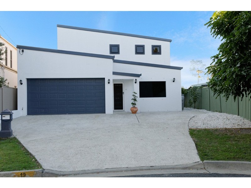 Biggera Waters QLD 4216