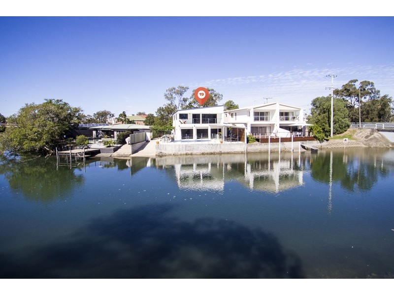 Biggera Waters QLD 4216