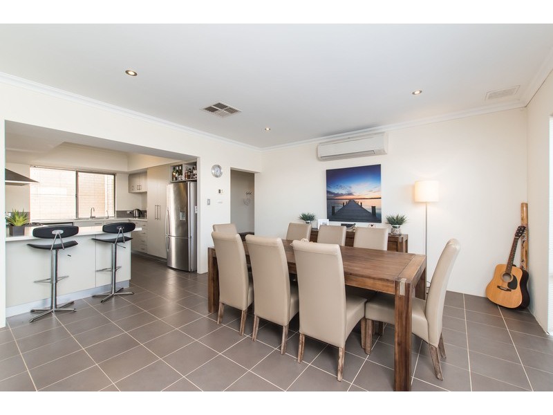 51  Neary Blvd, Aveley WA 6069