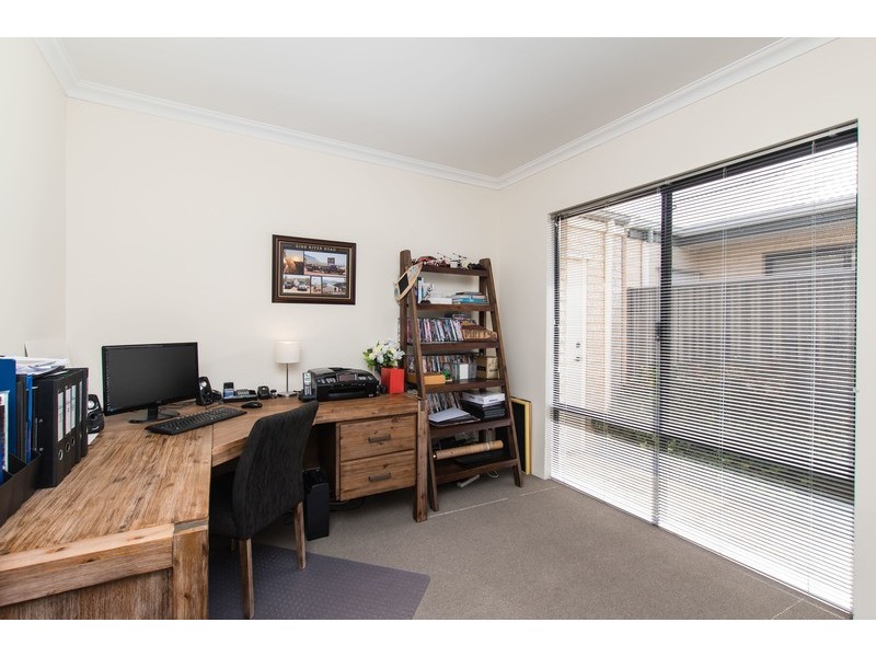 51  Neary Blvd, Aveley WA 6069