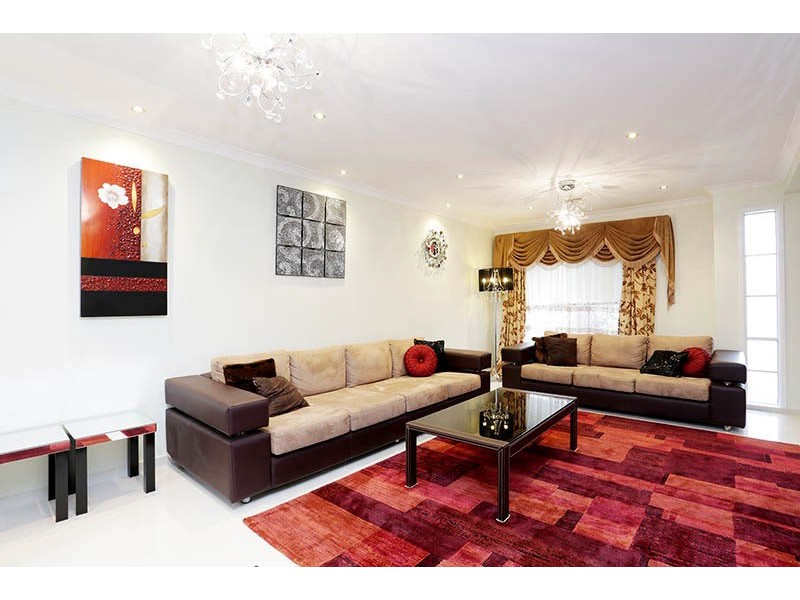 45 Chisholm Cres, Narre Warren South VIC 3805