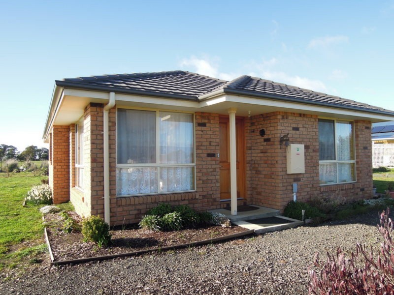 10 Jetson Court, Cressy TAS 7302