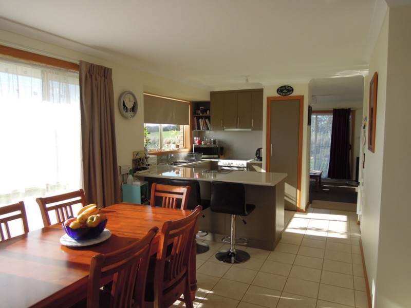 10 Jetson Court, Cressy TAS 7302