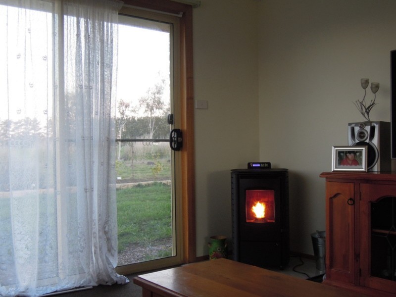 10 Jetson Court, Cressy TAS 7302