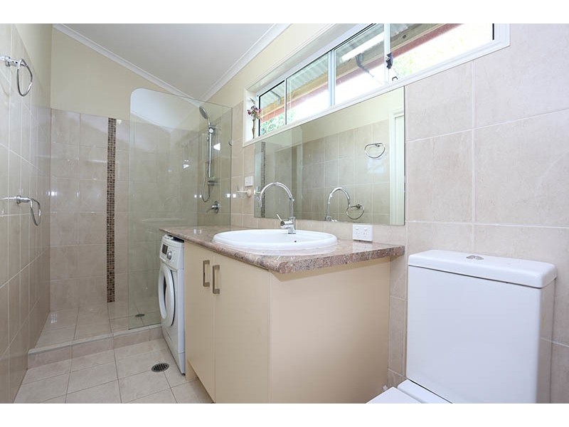 33A Atkinson Road, Bli Bli QLD 4560