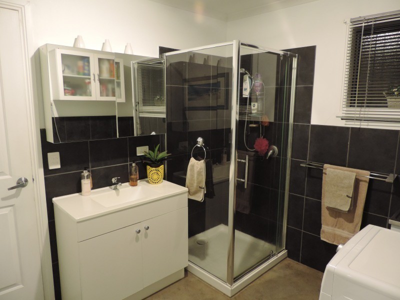 63-69 Victoria St, Briagolong VIC 3860