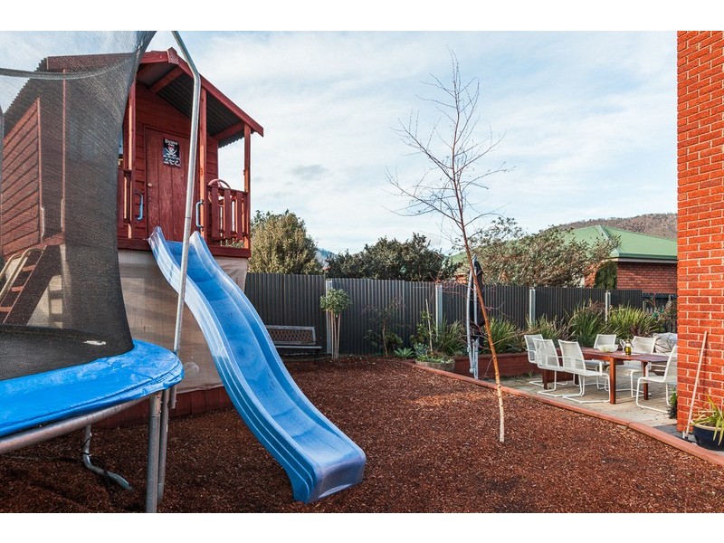 8 Eaves Court, Old Beach TAS 7017