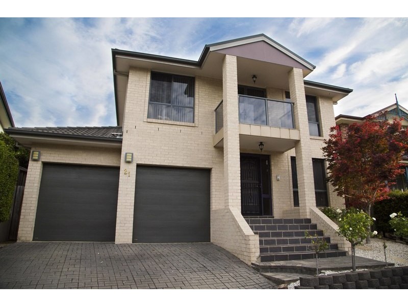 21 Black Wattle Circuit, Northmead NSW 2152
