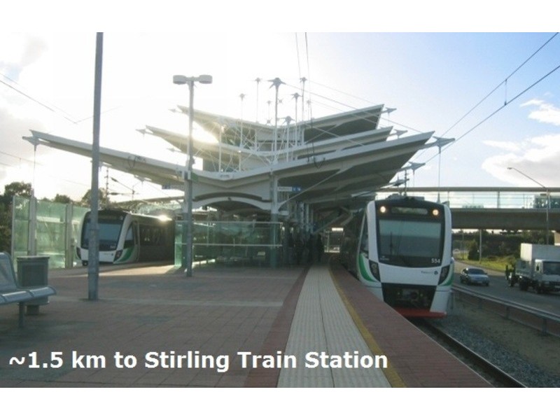 13-15 Trevithick Close, Stirling WA 6021