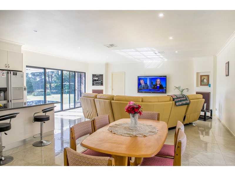 55 Honniball Drive, Tocumwal NSW 2714